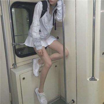 萌妖来袭果盘版手游下载